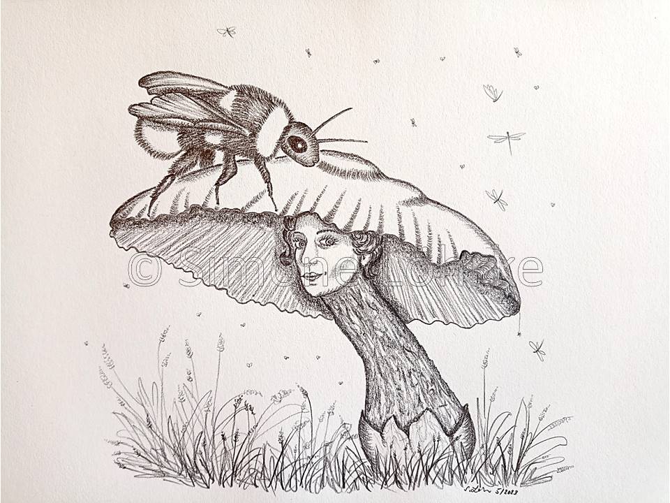 Pilz mit Hummel